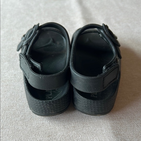 The Children's Place Black Double-Buckle Sandals - Picture 3 of 4